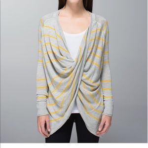 Lululemon Twist & Wrap